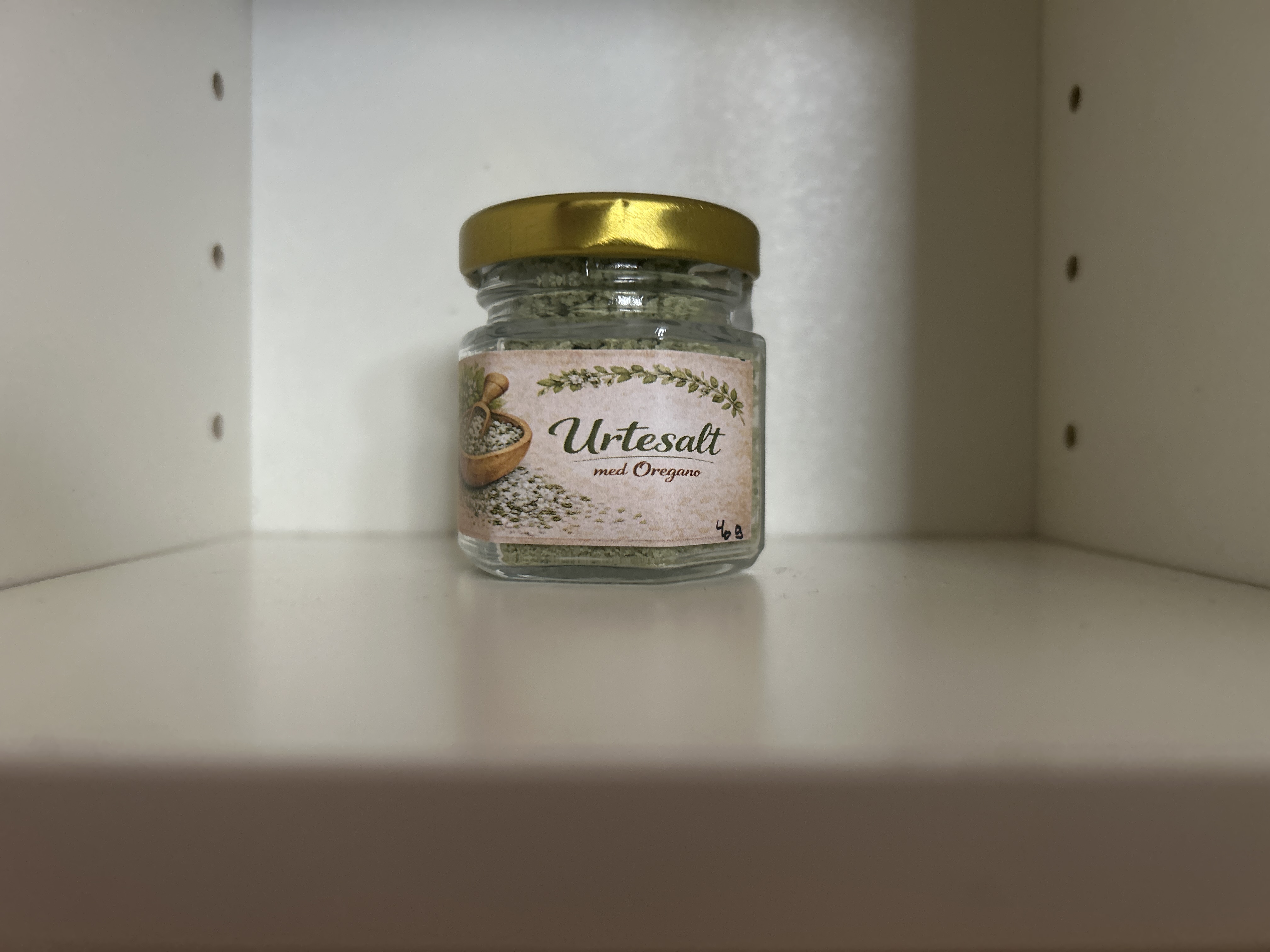 Urtesalt med oregano, grov kvernet